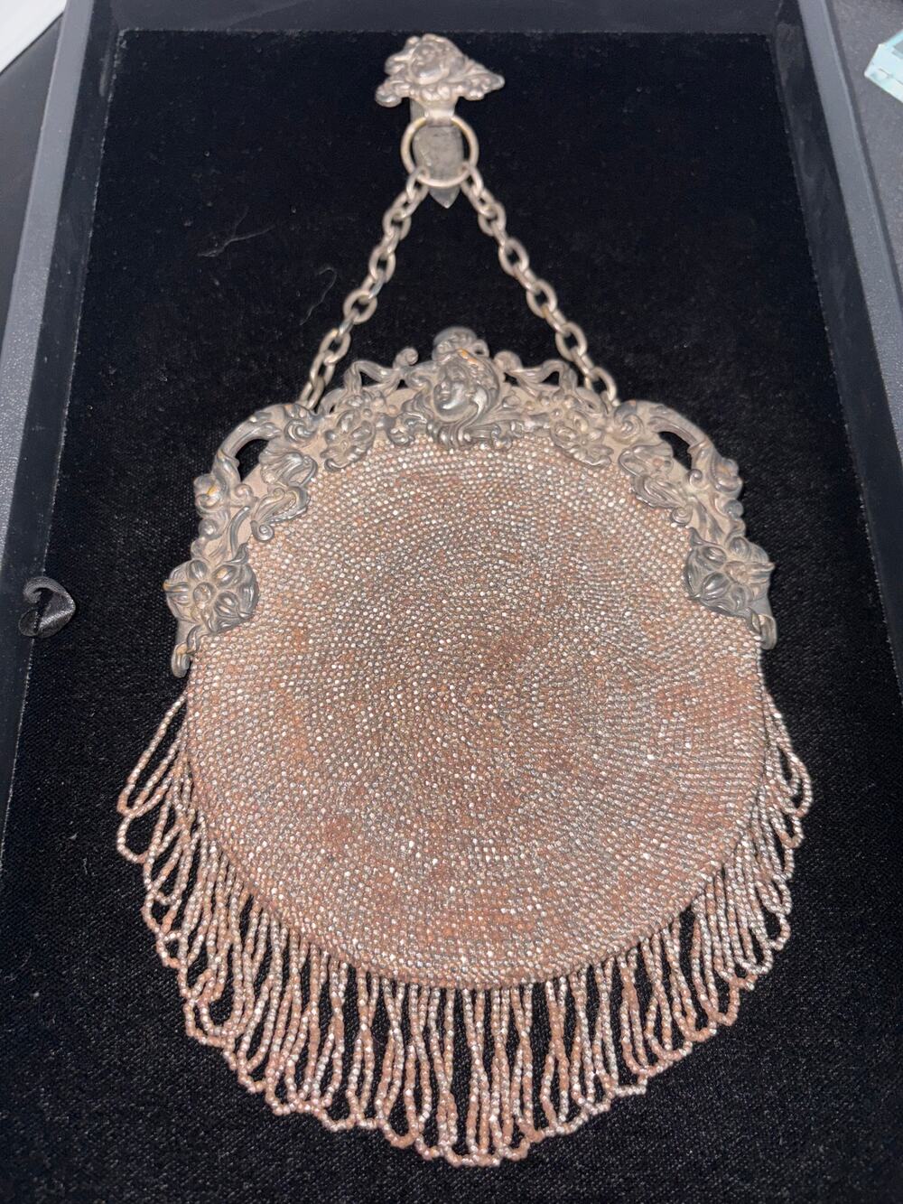 Art Nouveau Hand‑Beaded Evening Bag – 1905–1915 – Cast Silver Figural Frame